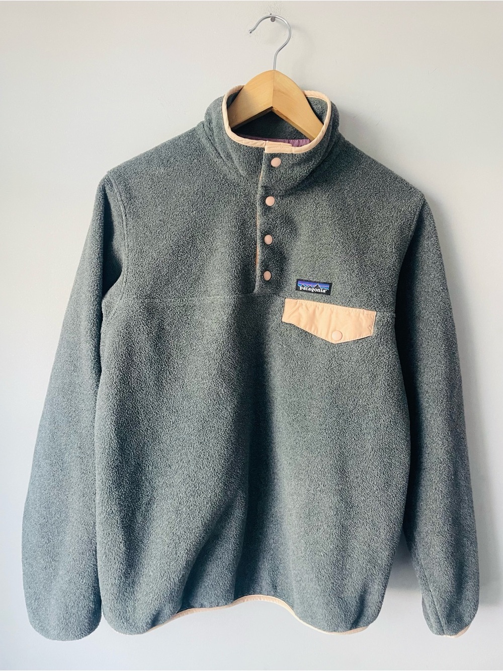 Patagonia Sunchilla Gray Snap-T Fleece Lightweight